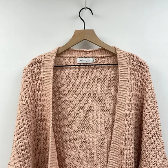 Women's Pink Knit Cardigan Sweater - Picture 4 of 10